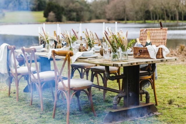 Dine under the stars ✨

From lavish feasts amidst enchanting Avington woodlands, to a serene afternoon tea by the River Itchen, contact us to explore the boundless possibilities.

#PrivateDining #Avington #VisitHampshire